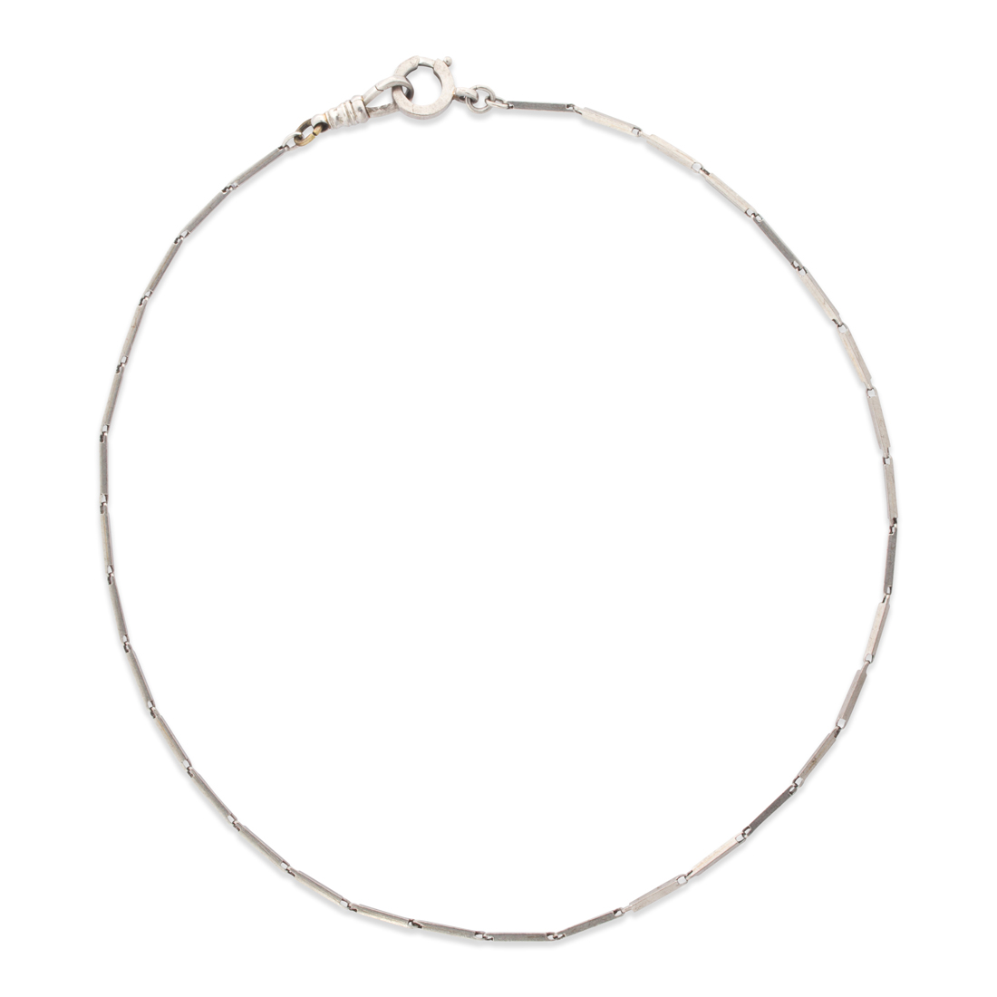 Appraisal: A PLATINUM NECKLACE A platinum necklace of fancy-link chain design