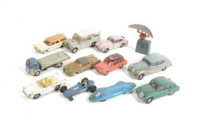 Appraisal: Spot-on Corgi Crescent a mixed group of unboxed To include