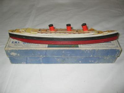 Appraisal: A Chad Valley model of R M S Queen Mary