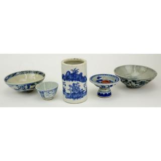 Appraisal: Collection of Five th Century Chinese Blue and White Porcelain