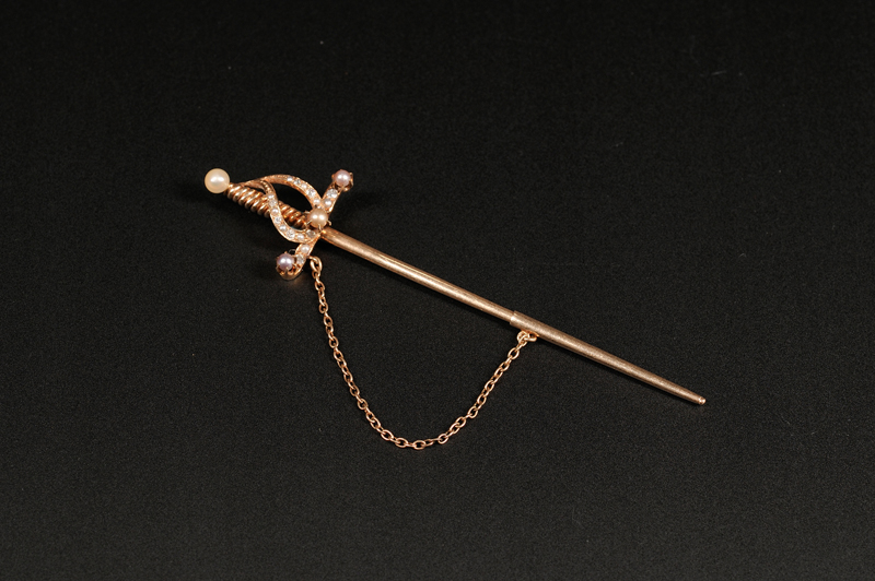 Appraisal: Edwardian Gold Pearl and Diamond Sword-form Jabot Pin the hilt