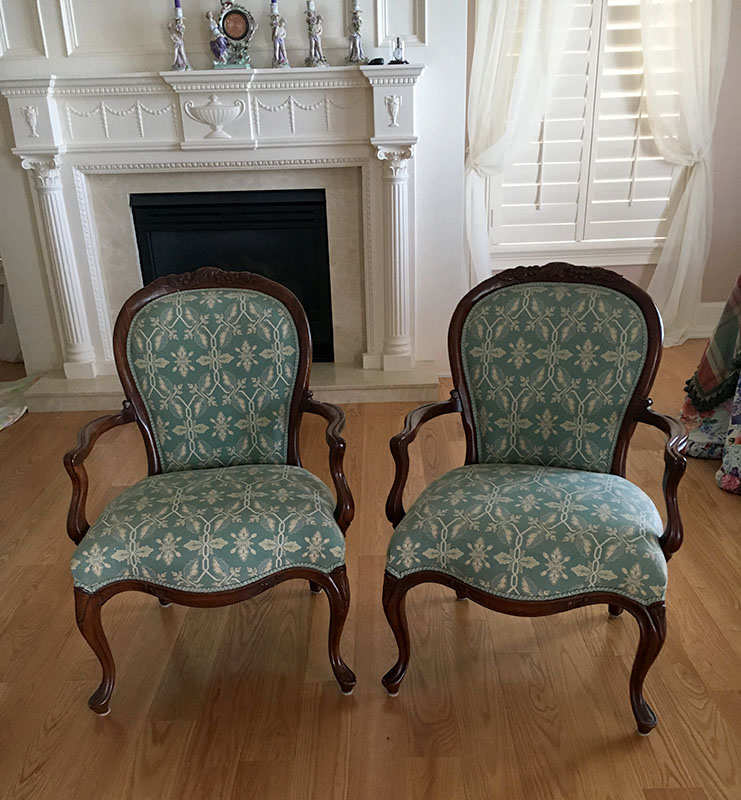 Appraisal: PAIR OF FRENCH FAUTEUIL OPEN ARM CHAIRS Floral carved top