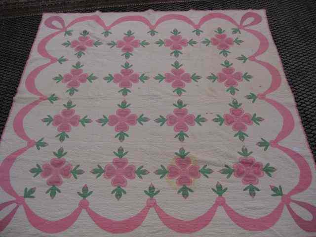 Appraisal: Antique Handmade Quilt floral garland in pink green on white