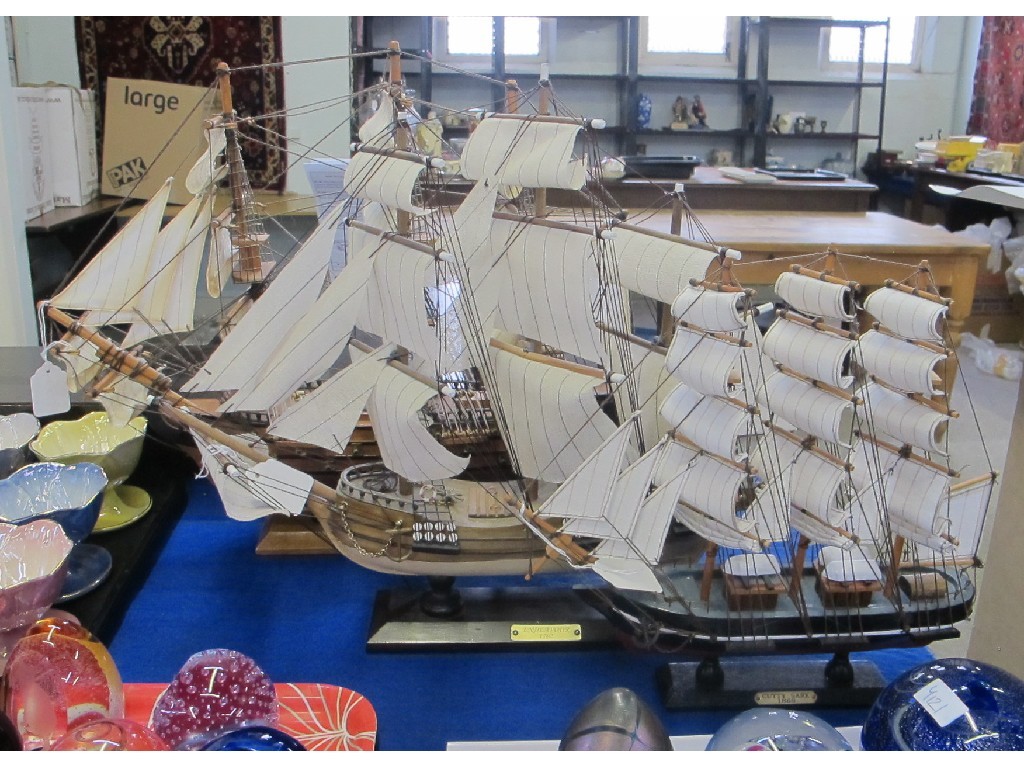 Appraisal: Three model ships - Cutty Sark Endeavour and HMS Victory