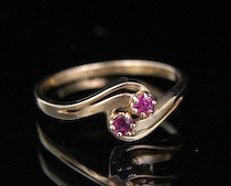 Appraisal: Ladies' Ruby Gold Ring A k yellow gold ring set