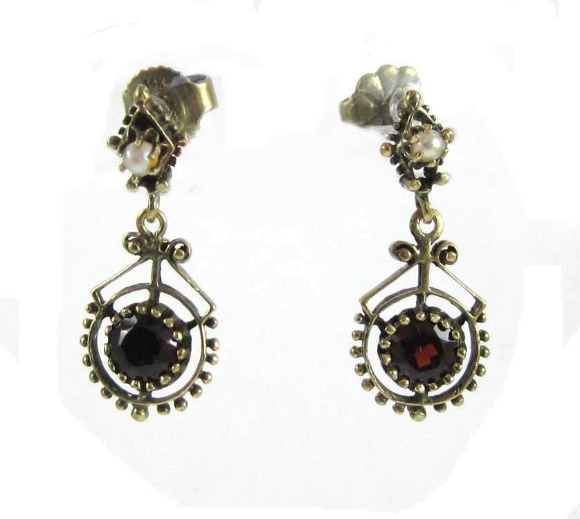 Appraisal: PAIR OF GARNET AND SEED PEARL EARRINGS each k gold