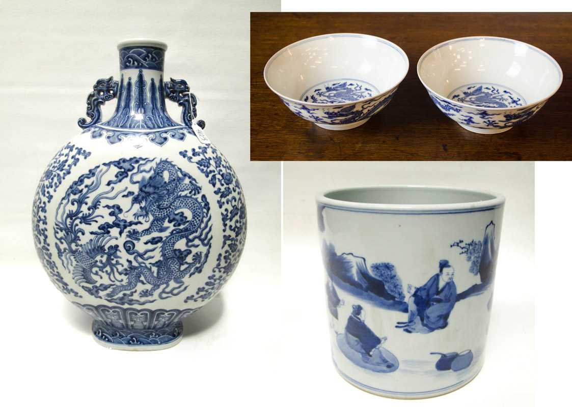 Appraisal: FOUR CHINESE BLUE AND WHITE PORCELAIN VESSELS Qing flask form