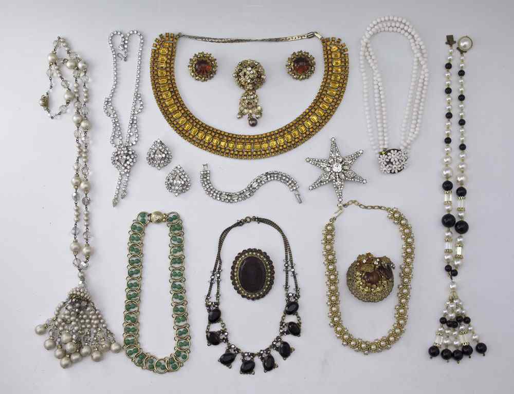 Appraisal: GOOD VINTAGE COSTUME JEWELRY Approx pieces to include signed Miriam