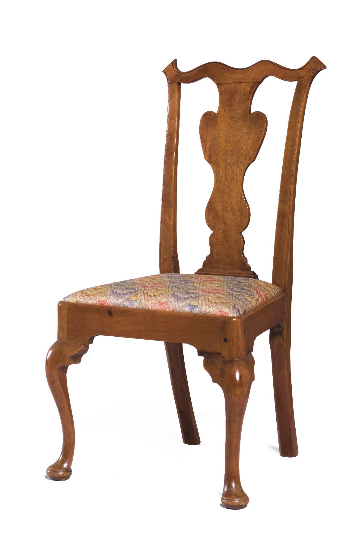 Appraisal: PENNSYLVANIA QUEEN ANNE CARVED WALNUT SIDE CHAIR The serpentine crest