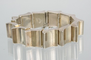 Appraisal: A Handsome Mid-Century Mexican Sterling Silver Bracelet A sterling silver