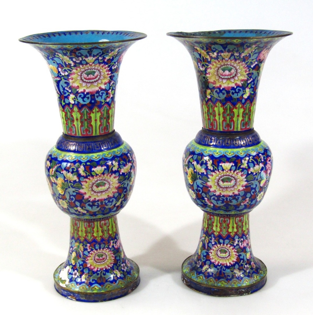 Appraisal: A pair of thC Chinese cloisonn vases each with trumpet