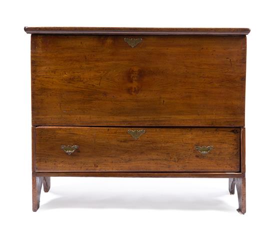 Appraisal: Sale Lot An American Mahogany Mule Chest the hinged rectangular