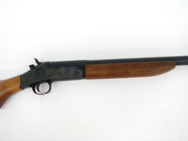 Appraisal: Harrington and Richardson Topper Ga single-shot shotgun model modified serial