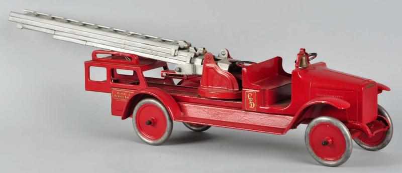 Appraisal: Pressed Steel Buddy L Aerial Ladder Fire Truck Description American