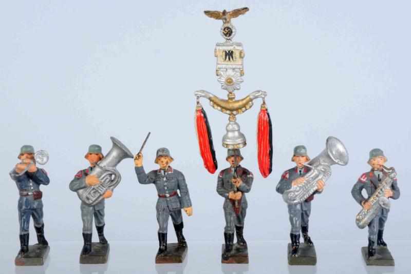 Appraisal: Lineol cm Luftwaffe Marching Band Figures Includes six figures as