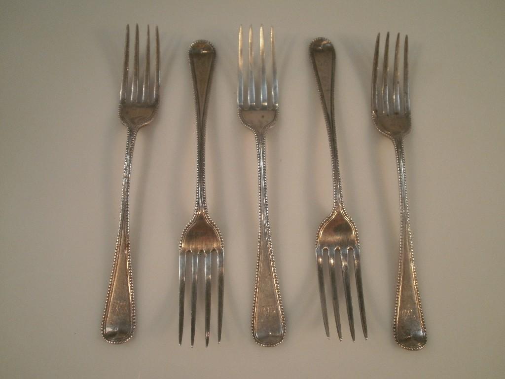 Appraisal: A set of five silver Victorian fiddle and beaded pattern