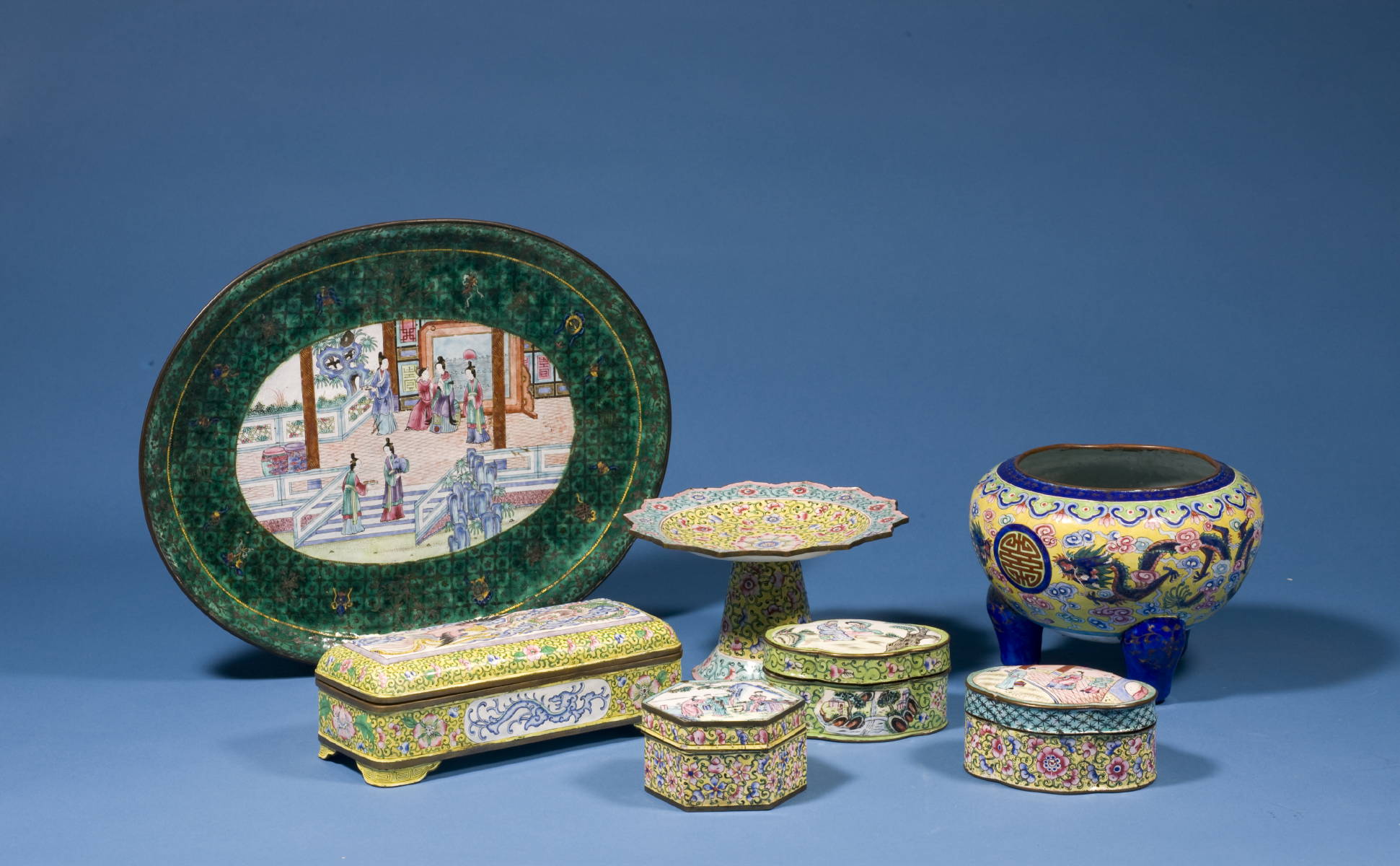 Appraisal: COLLECTION OF CHINESE PEKING ENAMEL TABLE OBJECTS INCLUDING AN OVAL