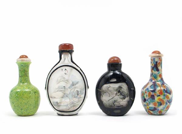 Appraisal: A group of four Chinese snuff bottles including Peking glass