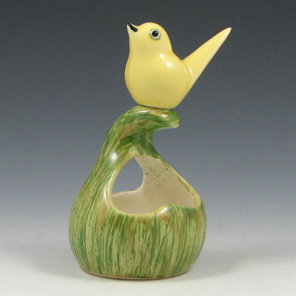 Appraisal: Pennsbury Bird on Gourd - Mint Pennsbury Bird on Gourd