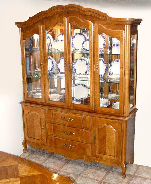 Appraisal: STANLEY FURNITURE COUNTRY FRENCH STYLE CHINA CABINET Illuminated mirrored back