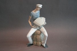 Appraisal: A Lladro figure of a man