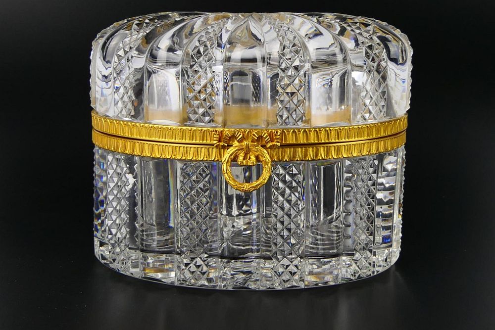 Appraisal: HEAVY CUT CRYSTAL DORE BRONZE MOUNTED LIDDED BOX HEAVY CUT