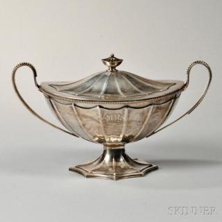 Appraisal: Gorham Sterling Silver Covered Tureen Rhode Island urn-form body topped