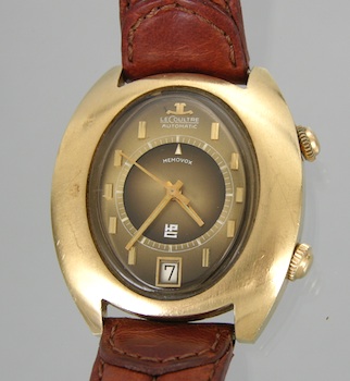 Appraisal: A Gentleman's k Gold Le Coultre Memovox Alarm Watch Mid