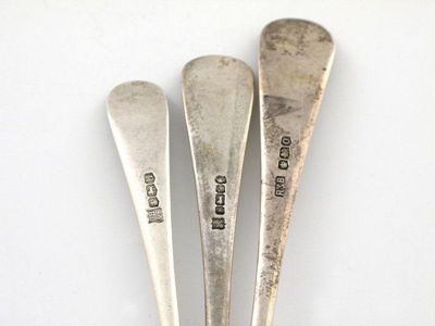 Appraisal: A quantity of modern Hanovarian pattern flatware including a soup