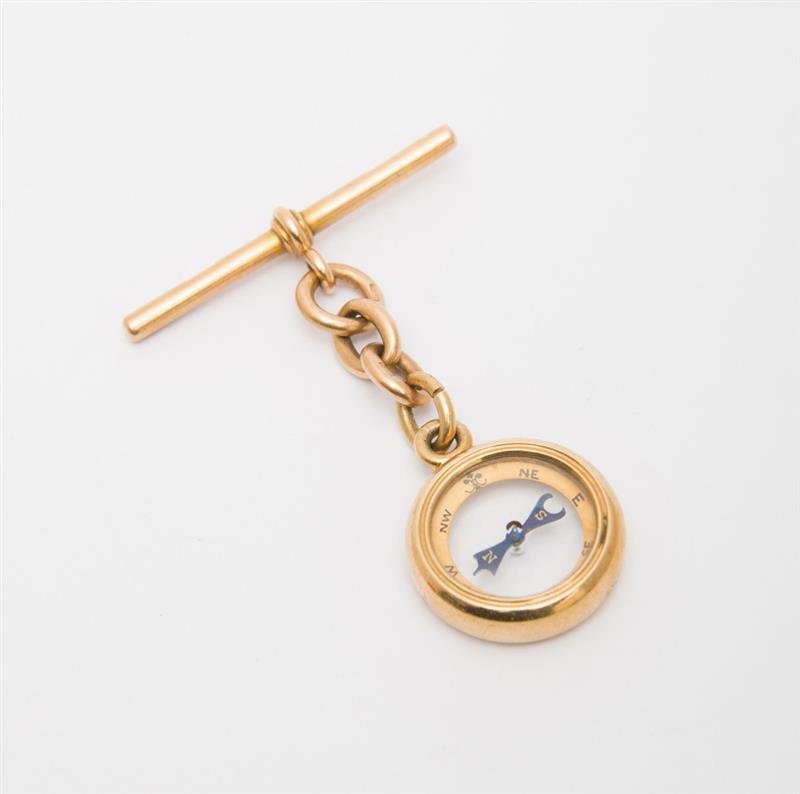 Appraisal: K YELLOW GOLD POCKET COMPASS Stamped 'R D' in in