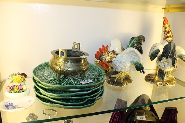 Appraisal: A COLLECTION OF POTTERY PORCELAIN AND OTHER PIECES to include