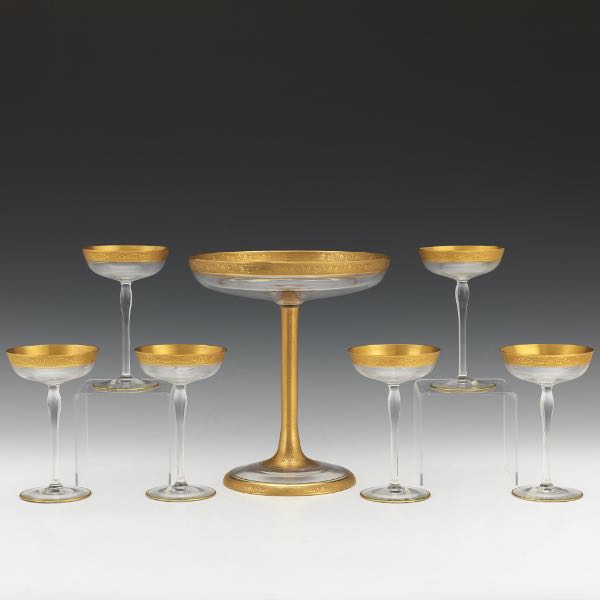 Appraisal: CRYSTAL CHAMPAGNE COUPES AND TAZZA Clear crystal champagne coupes set