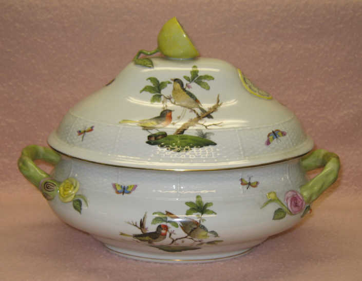 Appraisal: HUNGARIAN HEREND TUREEN AND PLATTER Rothschild Bird pattern hand painted