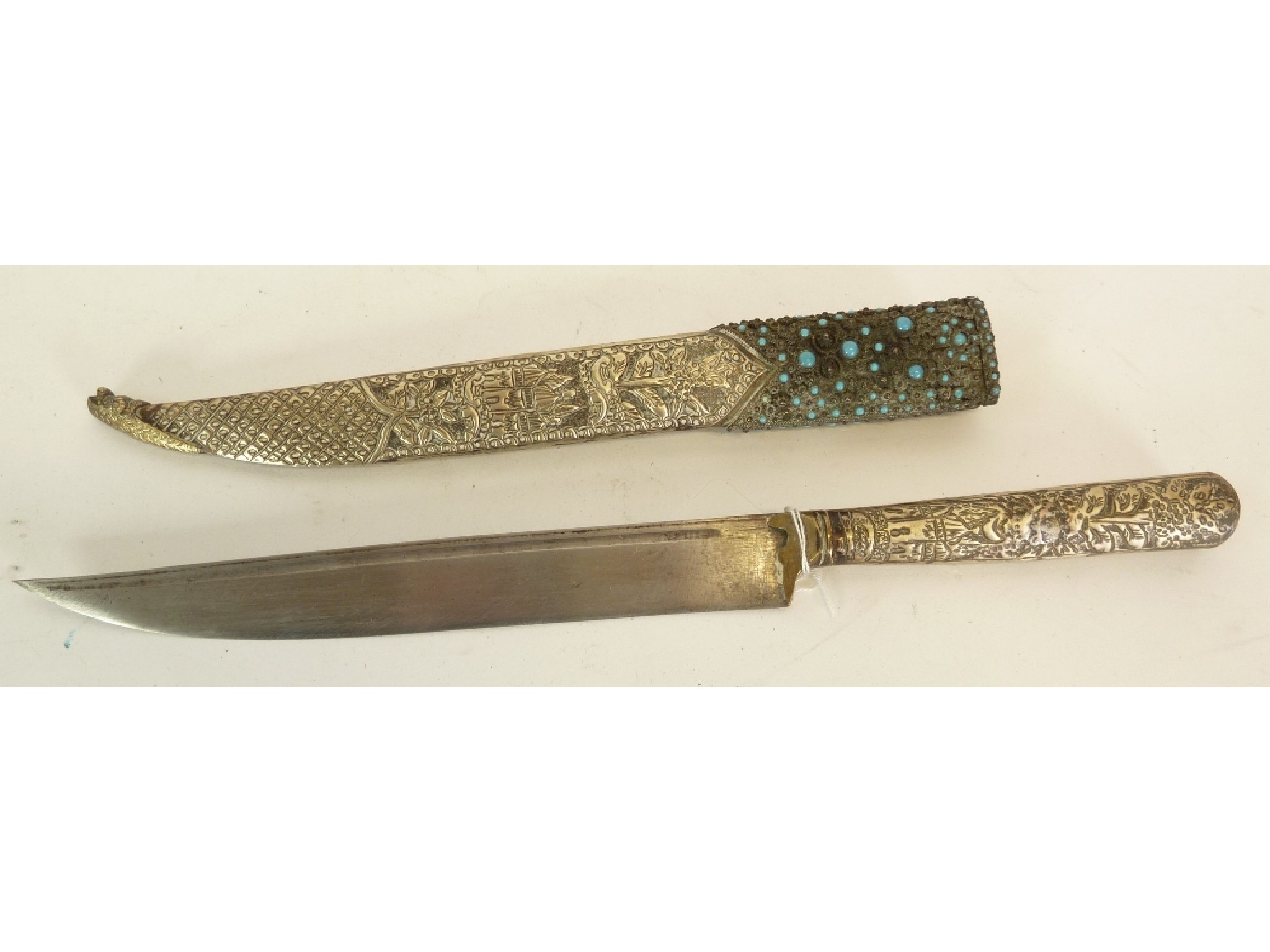 Appraisal: LATE NINETEENTH CENTURY INDO PERSIAN KNIFE with cm long single