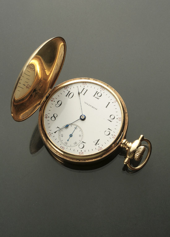 Appraisal: Gentleman's -Karat Yellow-Gold -Jewel Manual-Wind Hunting Case Pocket Watch Waltham