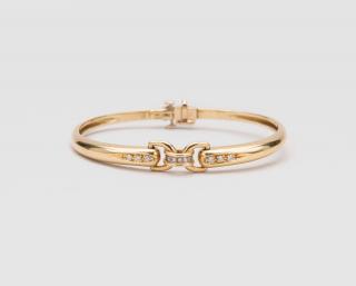 Appraisal: GUCCI K Yellow Gold and Diamond Bangle Bracelet K YELLOW