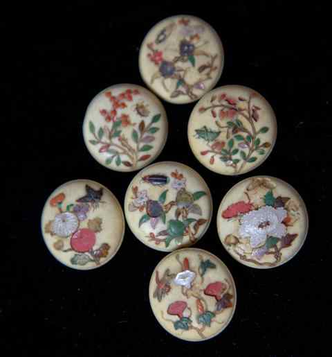 Appraisal: SET OF SEVEN JAPANESE SHIBAYAMA INLAID IVORY BUTTONS Meiji period