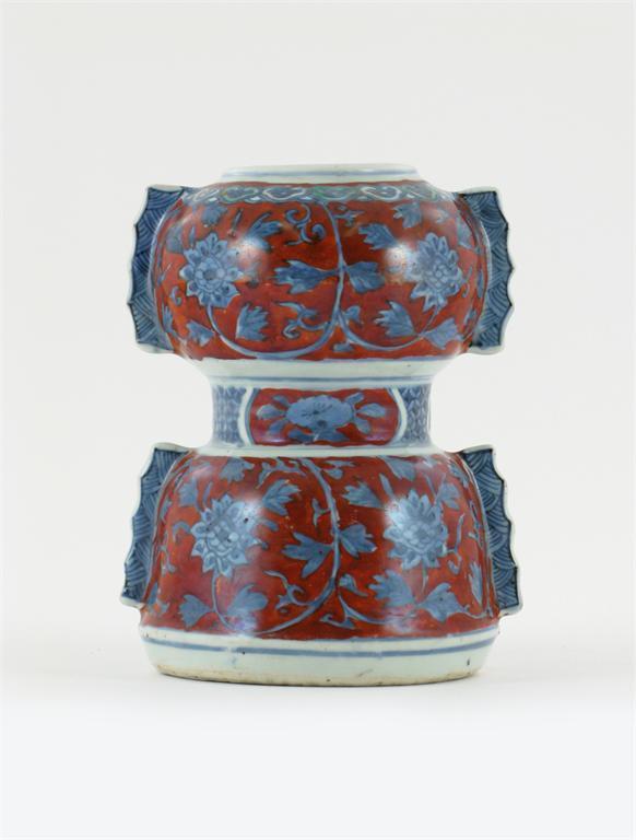 Appraisal: A Chinese porcelain vase