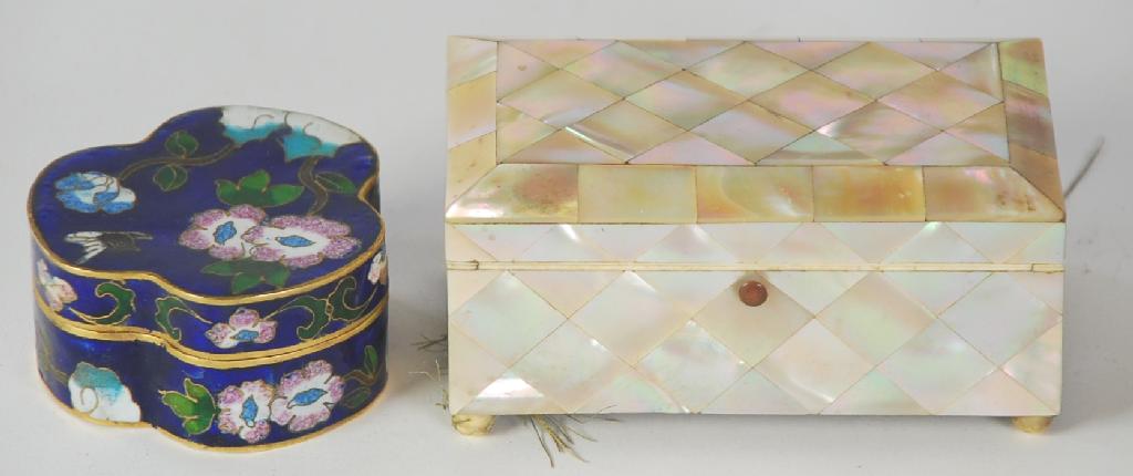 Appraisal: LATE VICTORIAN MOTHER O'PEARL CLAD SMALL JEWELLERY BOX oblong with