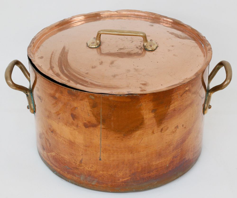 Appraisal: Leon Jaeggi Sons Ltd Manufacturing Coppersmith's Dutch Oven Leon Jaeggi