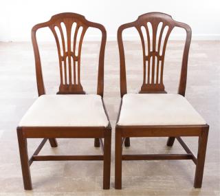 Appraisal: Federal Hepplewhite Walnut Side Chairs Pair Pair of Federal Hepplewhite