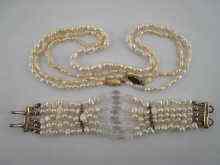 Appraisal: A mixed lot comprising two freshwater pearl necklaces each approx