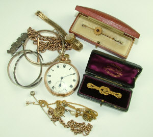 Appraisal: A Collection of Victorian later jewellery to include A ct