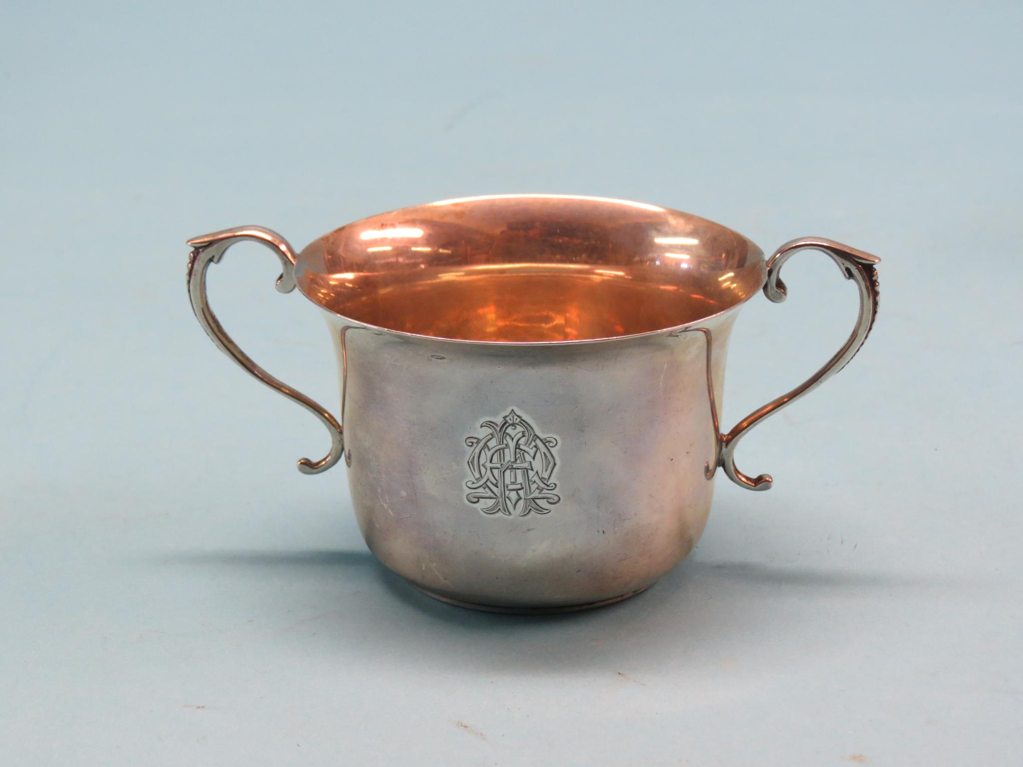 Appraisal: A late Victorian silver porringer with scroll handles William Hutton