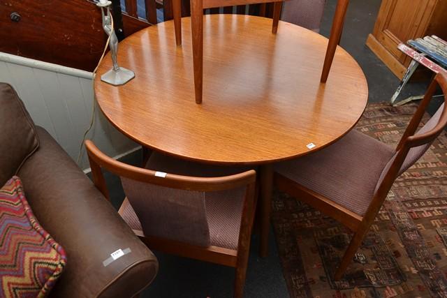 Appraisal: A 'S ROUND KITCHEN TABLE