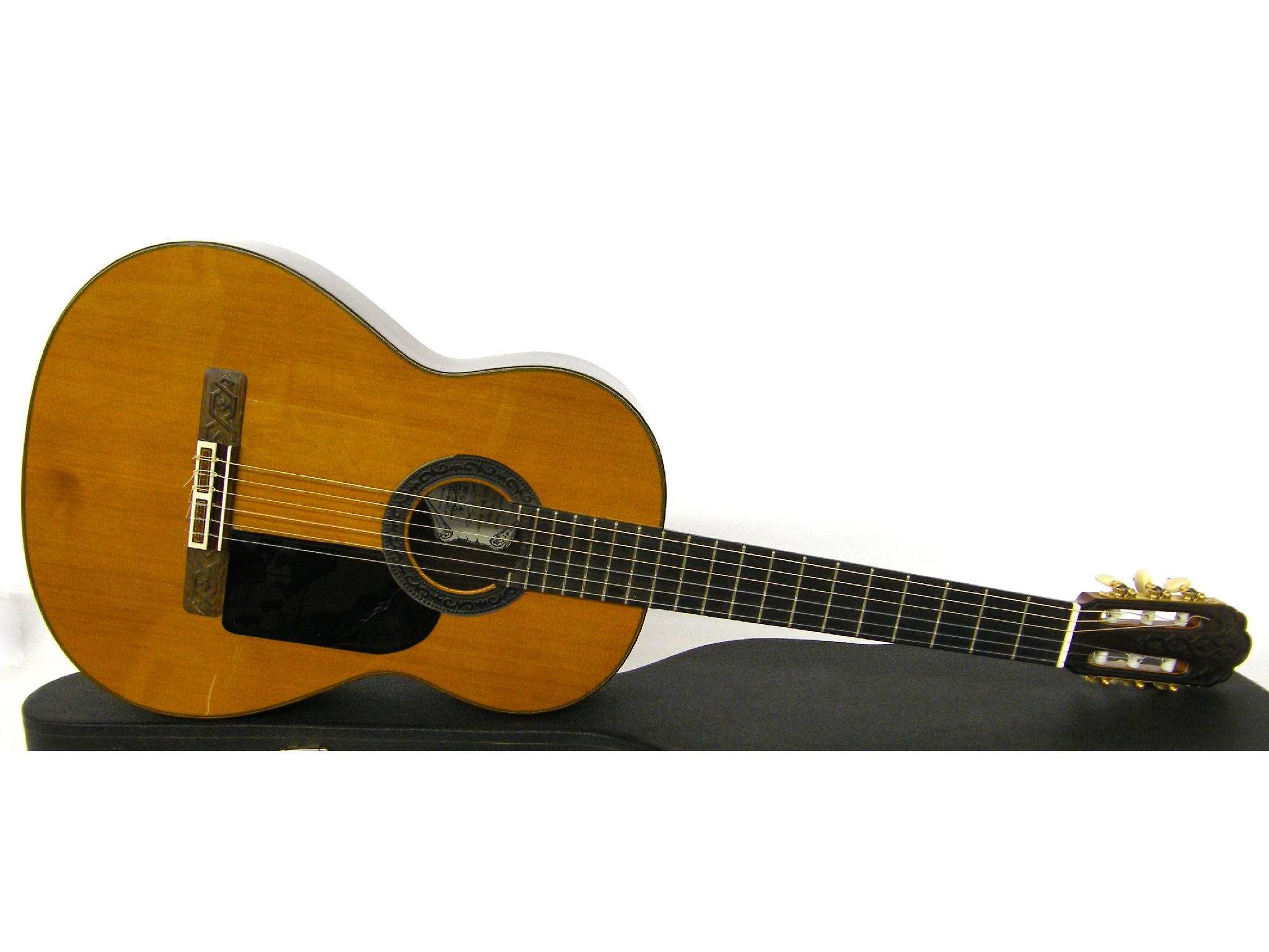 Appraisal: Jeronimo Pena Fernandez no -A guitar made in Spain the