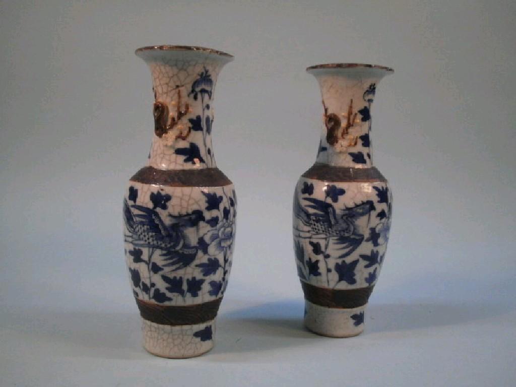 Appraisal: A pair of late th early thC Chinese porcelain vases