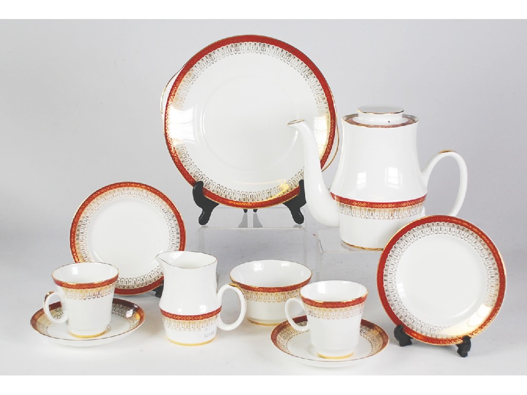 Appraisal: TWENTY ONE PIECE ROYAL GRAFTON 'MAJESTIC' PATTERN CHINA PART TEA