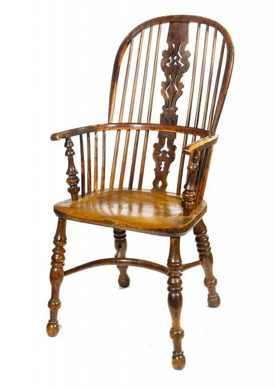 Appraisal: A VICTORIAN YEW-WOOD WINDSOR CHAIR ATTRIBUTED TO NOTTINGHAMSHIRE POSSIBLY WORKSOP