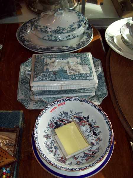 Appraisal: A COLLECTION OF NINE ITEMS INCLUDING EDWARDIAN CHINA CONSISTING OF